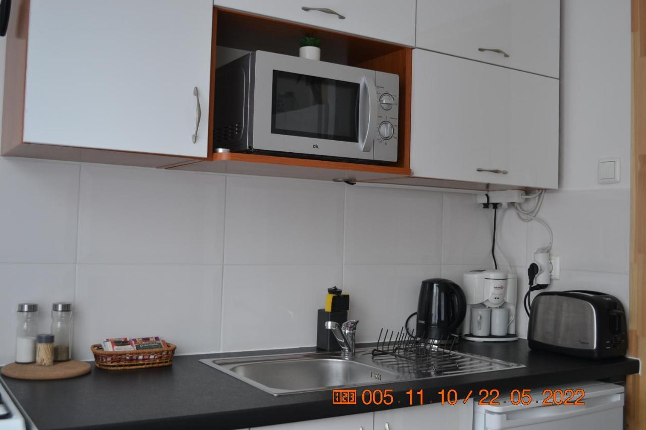 Sziget Apartman Eger Bagian luar foto
